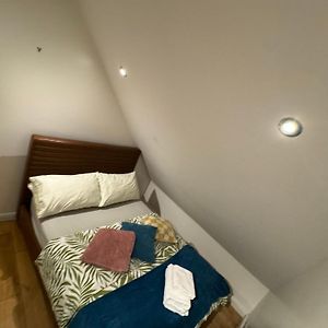 Deluxe Double or Twin Room Lake View
